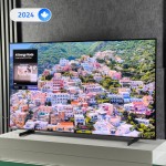 نمای روبرو از تلویزیون سامسونگ q60d